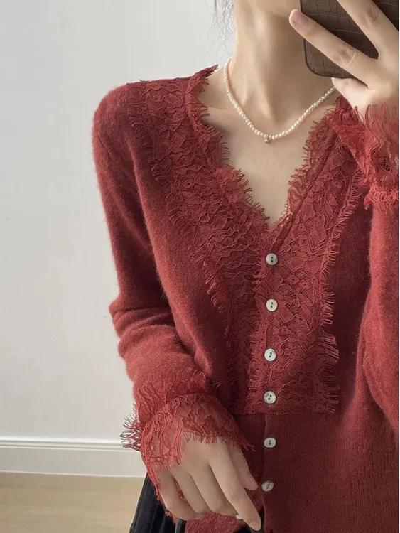25秋冬新款女丝绒蕾丝花边+羊毛V领开衫外套针织衫洋气百搭休闲