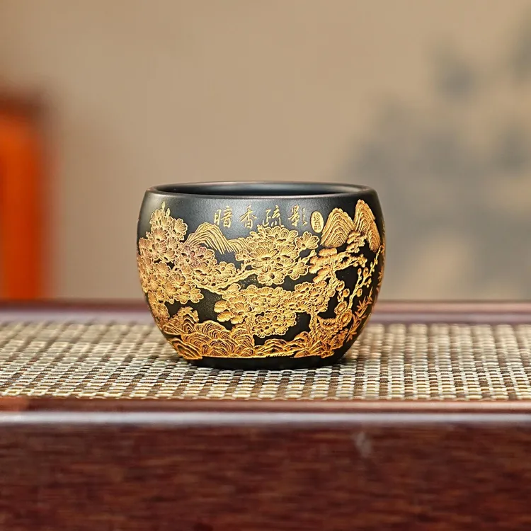 宜兴全手工紫砂茶具 原矿石黄泥料卡金刻绘暗香疏影主人杯