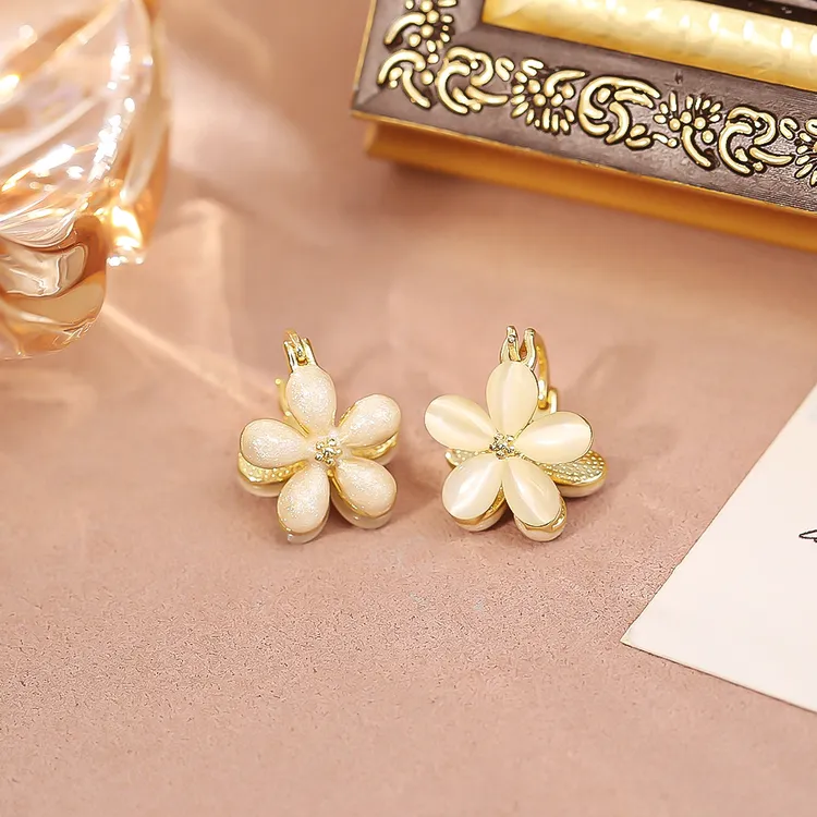 铜合金耳饰 精致百搭双面花朵耳扣甜美轻奢高级感时尚气质耳环