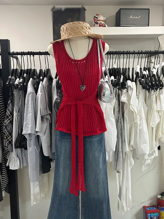 十三行2025夏季新款韩版大圆领镂空无袖绑带针织吊带背心上衣女