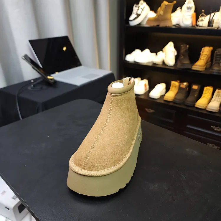 新疆包邮新款雪地靴-D178正码百搭加绒加厚保暖女款时尚厚底秋冬