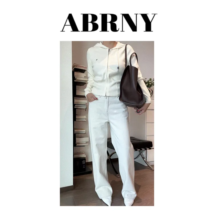 许小黑【北欧街拍】新款中高腰无弹灰白色直筒牛仔裤时尚长裤N805