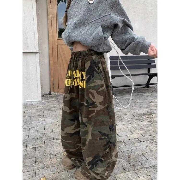 美式复古字母印花松紧腰迷彩工装裤女宽松百搭休闲直筒阔腿长裤子