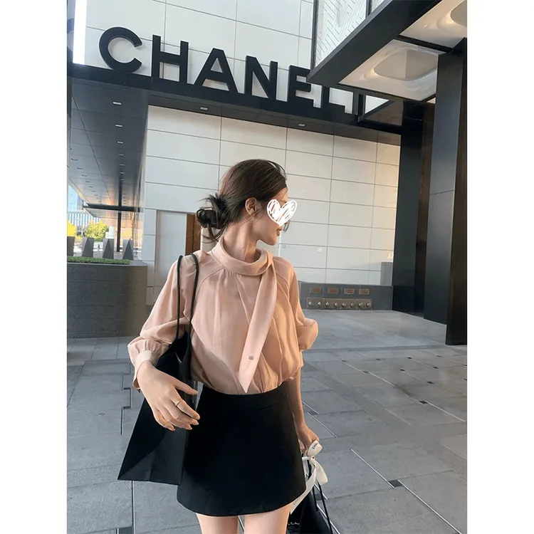 衬衫女法式粉色飘带长袖2025早秋新款巨好看的独特漂亮减龄款上衣