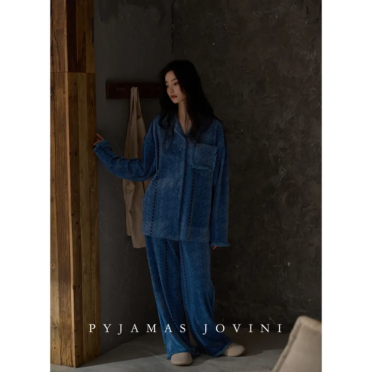 俏薇妮海岛绒睡衣女冬季款蓝色珊瑚绒薄绒2025年新款家居服套装