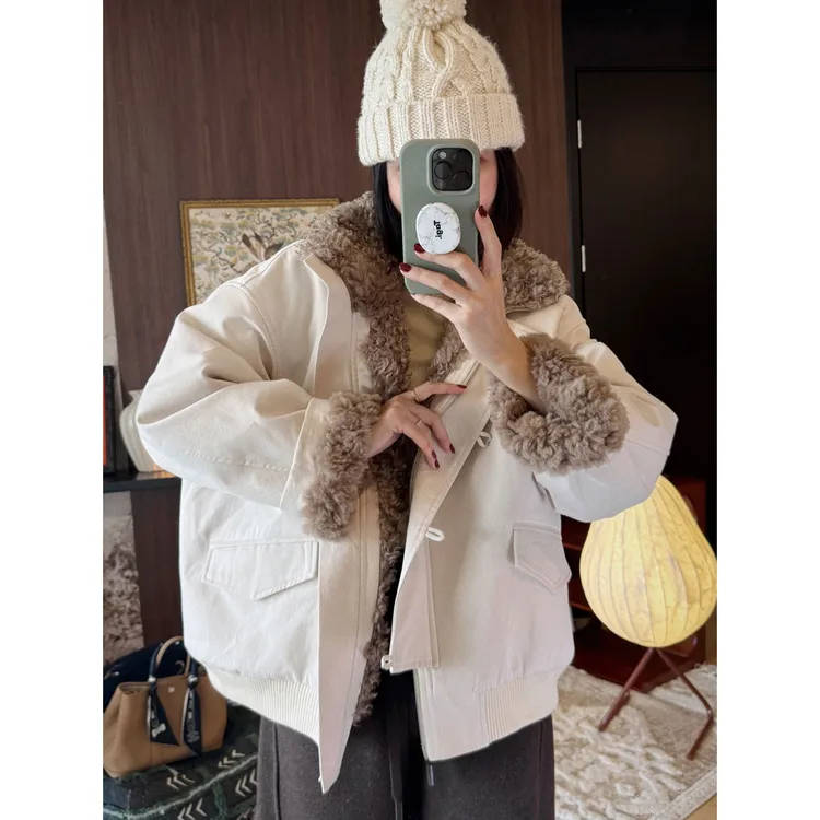 【唐悠悠】重磅巨暖定制环保卷毛草草白月光派克服夹克外套女