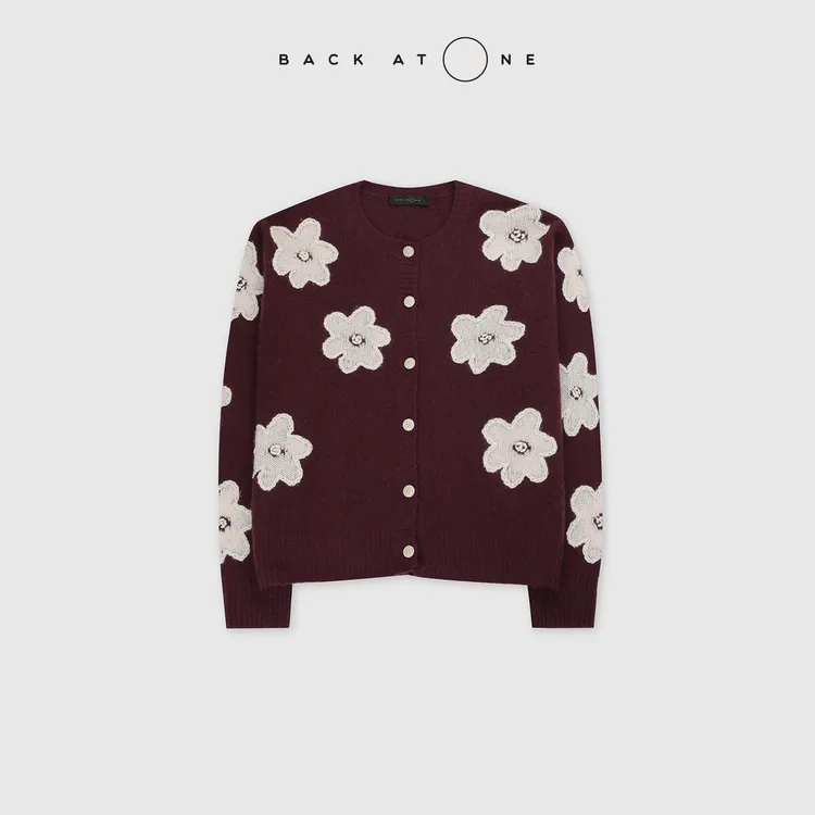 BACKATONE“Dream系列—紫蔓花韵”浪漫嵌花针织开衫 BFF-1AS152B-K