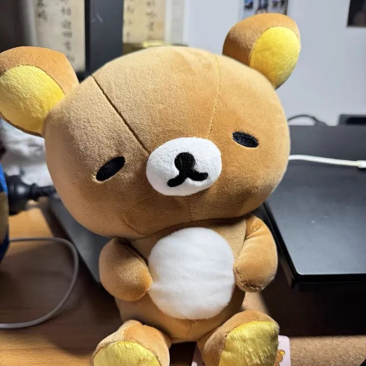 歪头美梦熊S码文艺超轻百搭显瘦抱枕拍照搭子生日礼物轻松熊玩偶