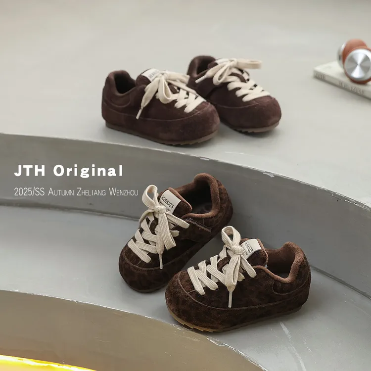 2025冬季新款韩版儿童加棉德训鞋豹纹大头软底洋气