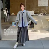 【莹莹推荐】2025早秋新款韩系高知穿搭灰色条纹衬衫半身裙卫衣套装