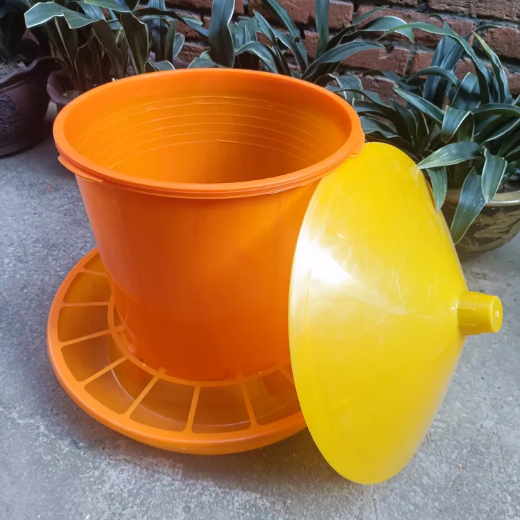 加厚鸡鸭鹅饲料桶自动喂食器养殖设备鸡食槽料槽鸡鸭鹅食桶盖子