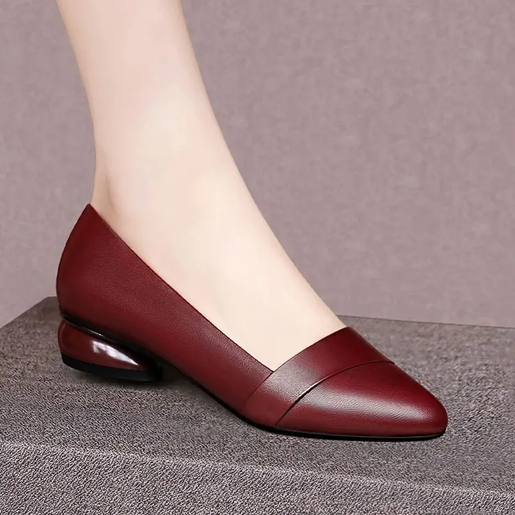 软皮浅口单鞋女2025年低跟新款春秋季粗跟中跟女鞋工作小皮鞋婚礼