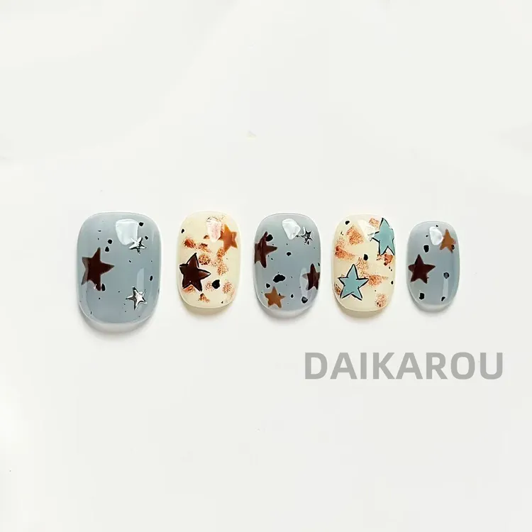 银河便利店 黛卡柔预售 哇擦么 新甲型 此度短椭圆手工穿戴甲10片