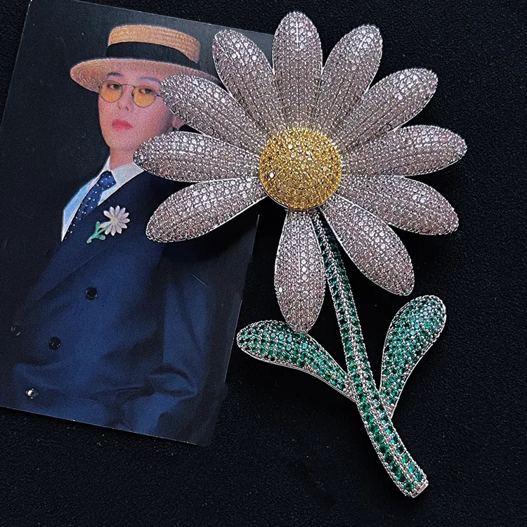 铜合金胸针 权志龙GD同款镶钻雏菊胸针演唱会（重工超大号版本）