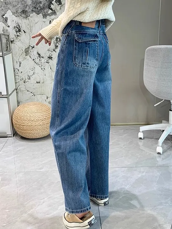 2025新款秋冬立体口袋斜裁弯刀阔腿裤复古蓝宽松显瘦直筒牛仔裤女