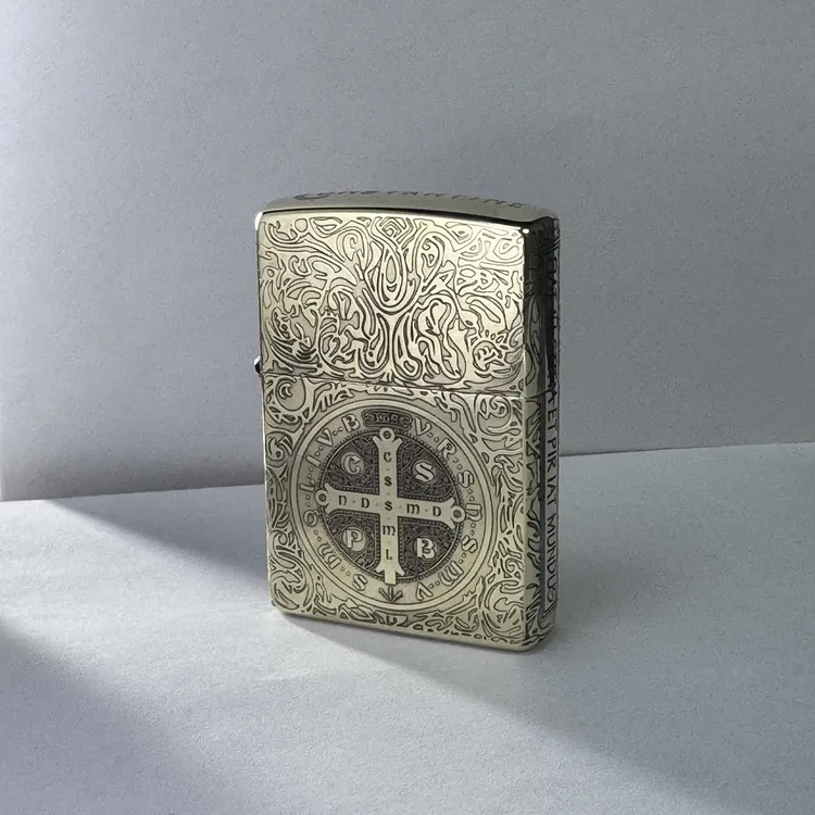 ZIPPO/之宝 康斯坦丁-204B五面精雕黄铜拉丝 防风[N001]   DYJ1