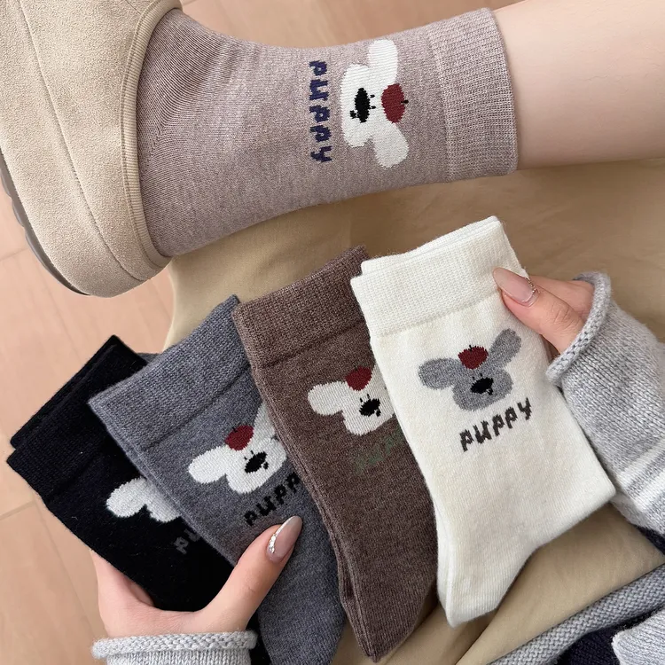 杭臻羊毛袜子女秋冬季中筒袜加厚保暖2025新款可爱小狗冬天长筒袜