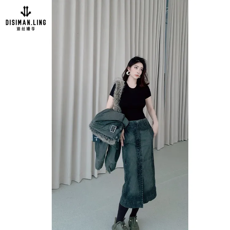 迪丝嫚苓双色T恤气质简约时尚显瘦修身打底女士原创设计小众优雅