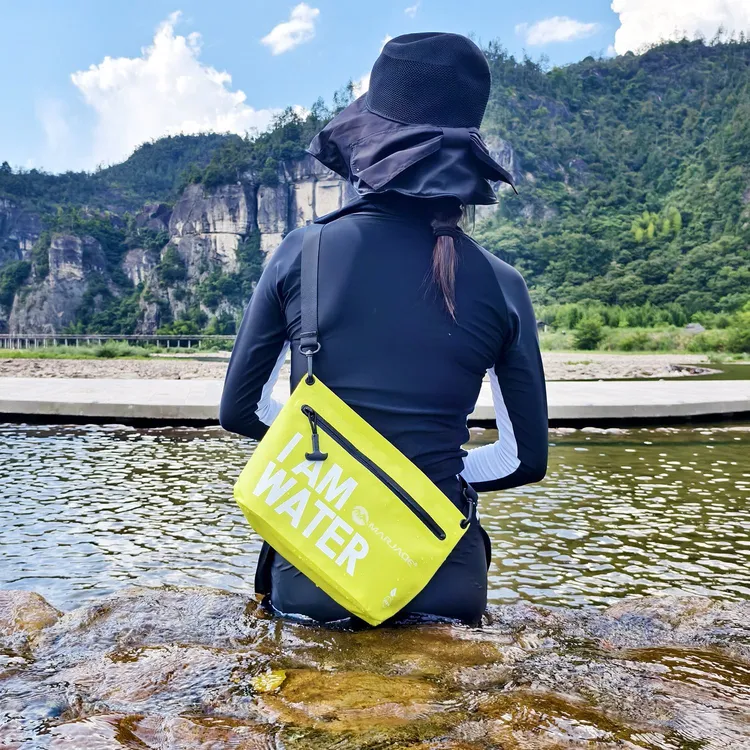 防水单肩包游泳专用包户外防水手提包休闲旅游海边沙滩漂流时尚
