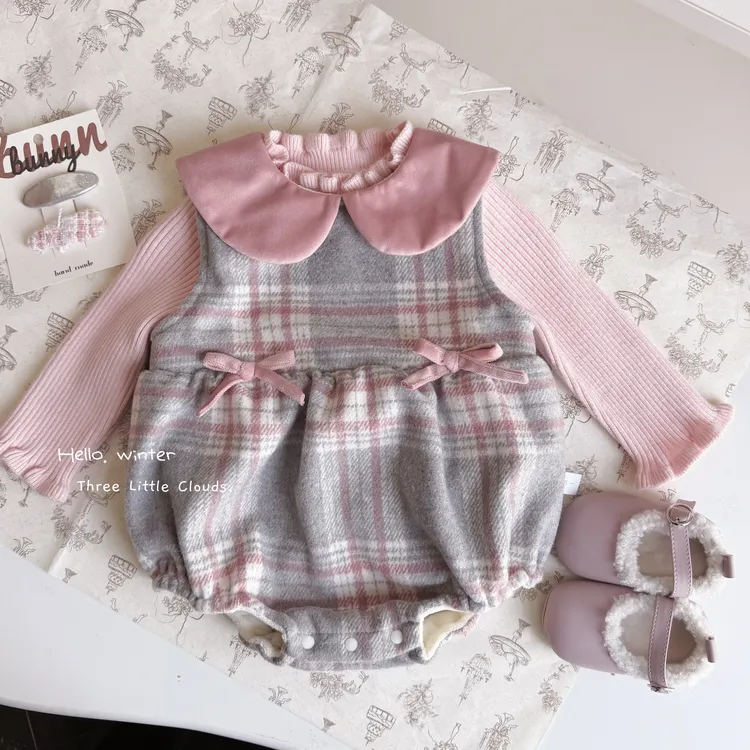 三小朵2952【粉格蕾】女宝新年加绒毛呢格子包屁粉色高级格子哈衣