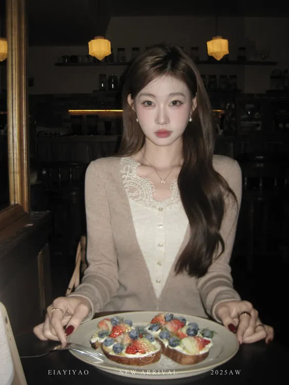 EIA一尧【智性姐感】韩系高智气质蕾丝假两件上衣掐腰钓系显瘦长袖