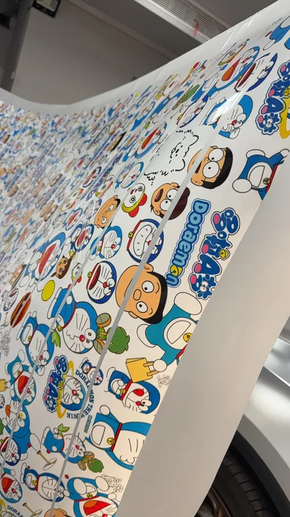 特斯拉焕新Y个性车贴适用于花车焕新尾灯车尾太阳花贴纸