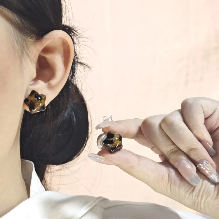 钛钢耳饰 925银针前后两带豹纹五角星耳钉美拉德一款两带