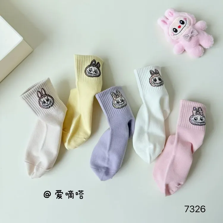 爱嘀嗒女童秋季新款7326卡通抗起球时尚潮袜