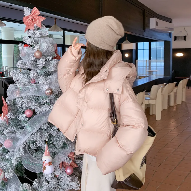 粉色甜美减龄泡芙感鹅绒羽绒服女2025冬季新款韩系连帽加厚面包服