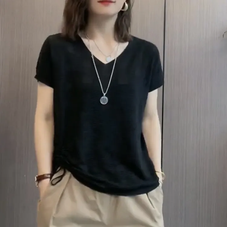 新款微胖洋气小衫夏装正肩V领宽松遮肚子高贵薄款女士t恤短袖上衣