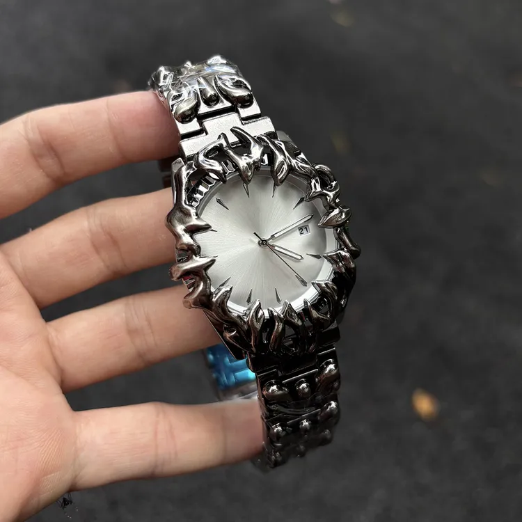 y2k千禧年玩物原创设计异形爪子复古男手表时尚潮流小众ins男腕表