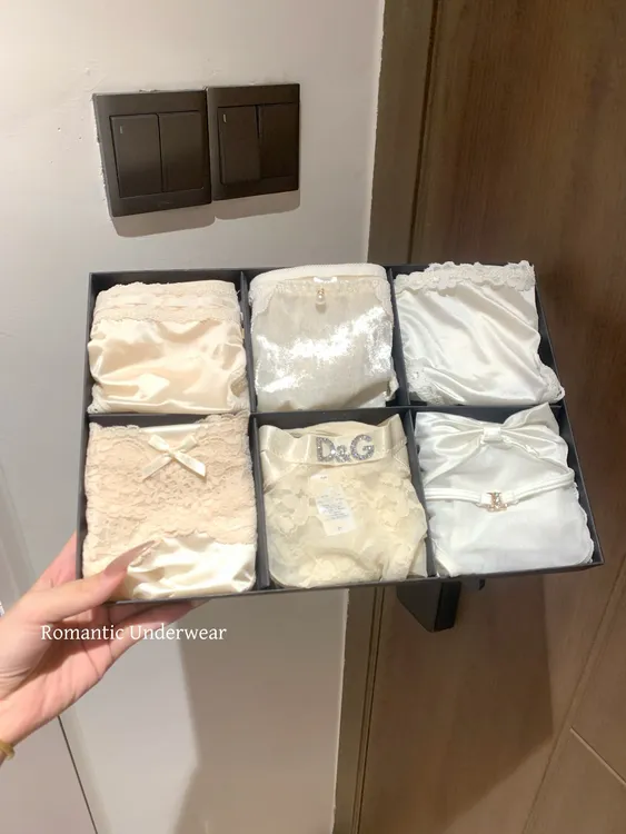 香槟y酒*性感法式透气贵气三角裤蕾丝