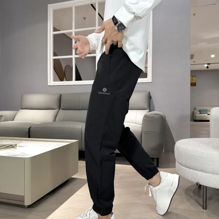 2511秋季新款户外束脚冲锋裤