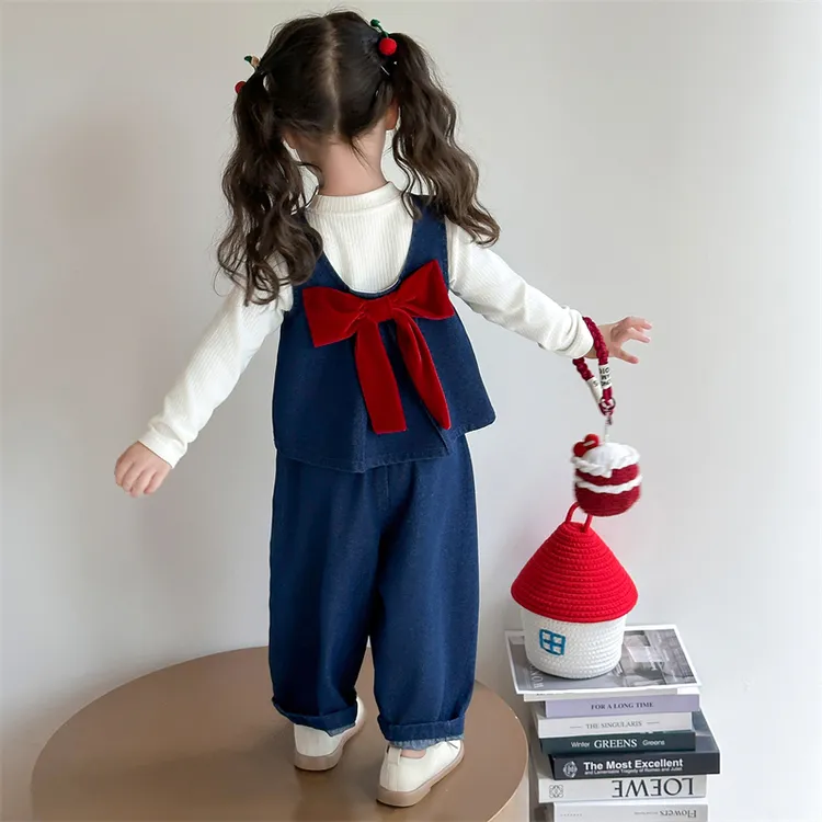女童牛仔套装春秋款2026新款儿童洋气背心春装女宝宝蝴蝶结三件套