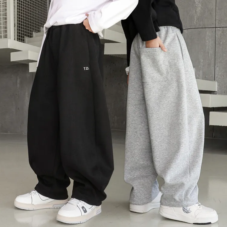 男童运动裤子春秋款2025新款儿童装春季休闲直筒阔腿裤大男孩春装