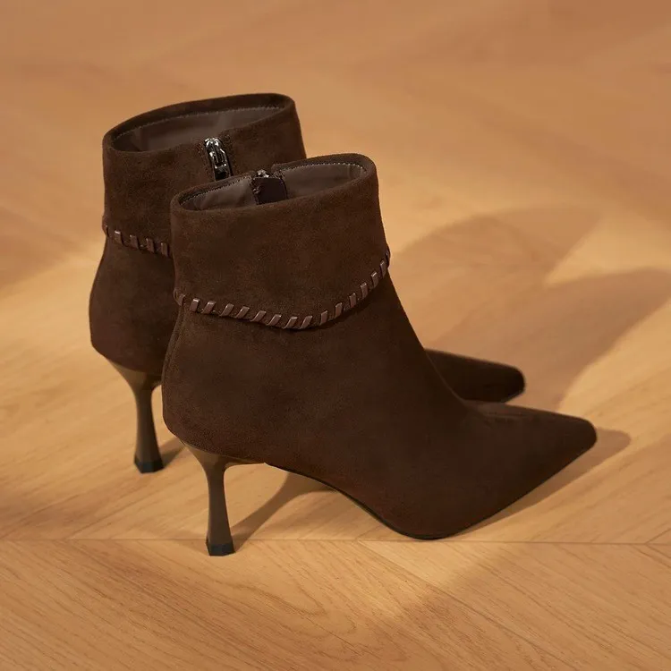 绒面气质尖头高跟短靴女2025秋冬新款设计感编织细跟时装靴瘦瘦靴