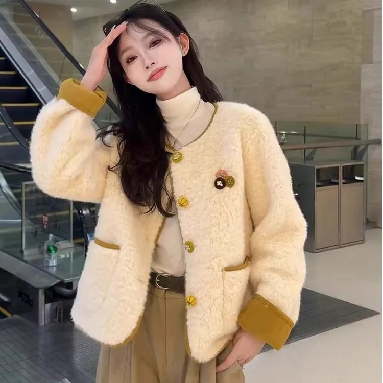 拉夏贝尔2025秋冬新款短外套女圆领气质时尚高级感百搭小个子上衣