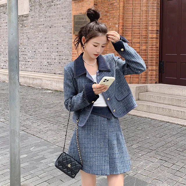 韩系穿搭牛仔拼接小香风套装女春秋2025新款高级感小洋装两件套裙