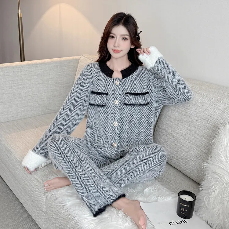 小香风水貂绒睡衣女冬季半边绒高级感加厚保暖软绵绵家居服可外穿