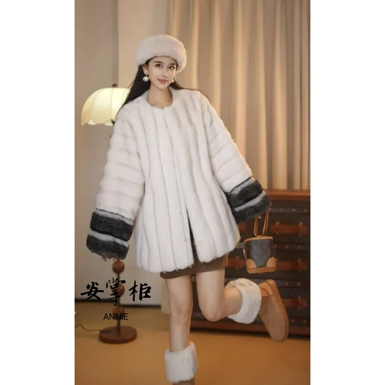 安掌柜【初恋密语】2025新款气质时尚拼喵喵袖毛毛短外套 BGH5615