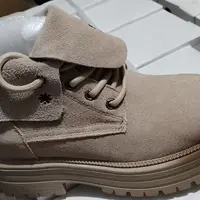 复古翻盖厚底马丁靴M2623