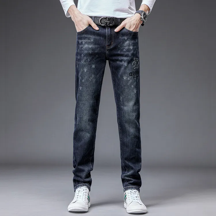 贝希缇汀BESTIDNG烫钻印花牛仔裤男秋冬新款修身小脚潮流男士裤子
