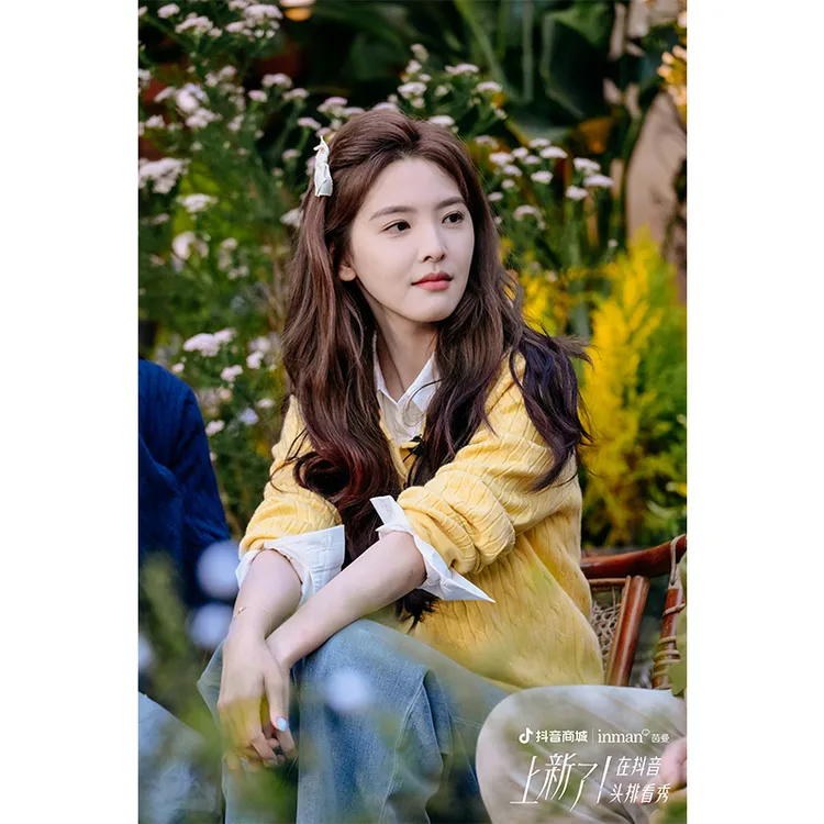 【章若楠音乐会同款】茵曼春季时尚百搭开衫慵懒百搭休闲绣花针织衫