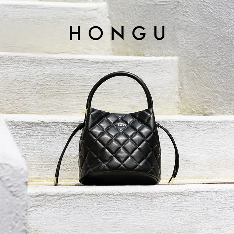 HONGU/红谷【清完无补】牛皮小香风时尚百搭小众水桶包斜跨包单肩