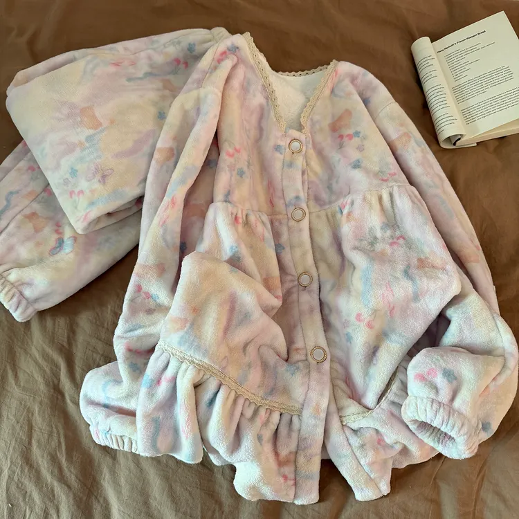 2025年新款国风新中式睡衣女生冬季加绒加厚保暖法兰绒家居服套装