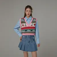 B016【金拐子专属】CHUU爱心字母针织减龄小樱桃针织马夹-F