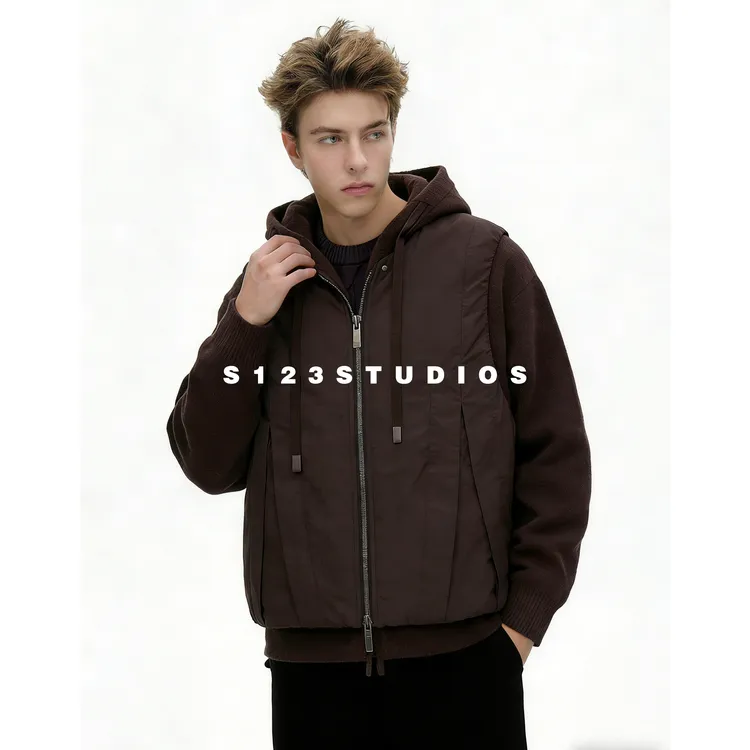 S123 90白鸭绒 设计感两件套连帽马甲针织内搭复古保暖休闲羽绒服