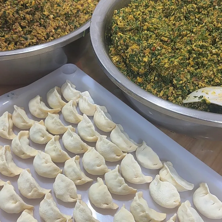新县陈店乡纯手工无添加水饺