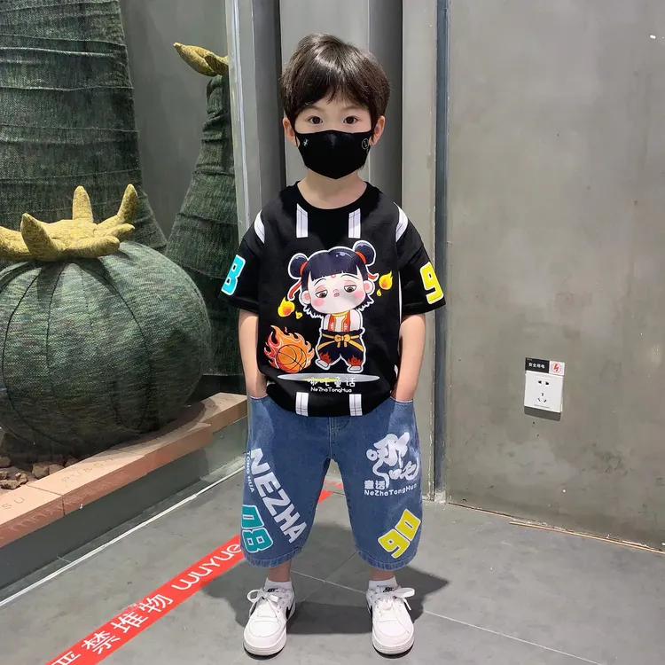哪吒衣服男童套装夏装2025新款儿童短袖短裤男宝休闲帅气夏款童装