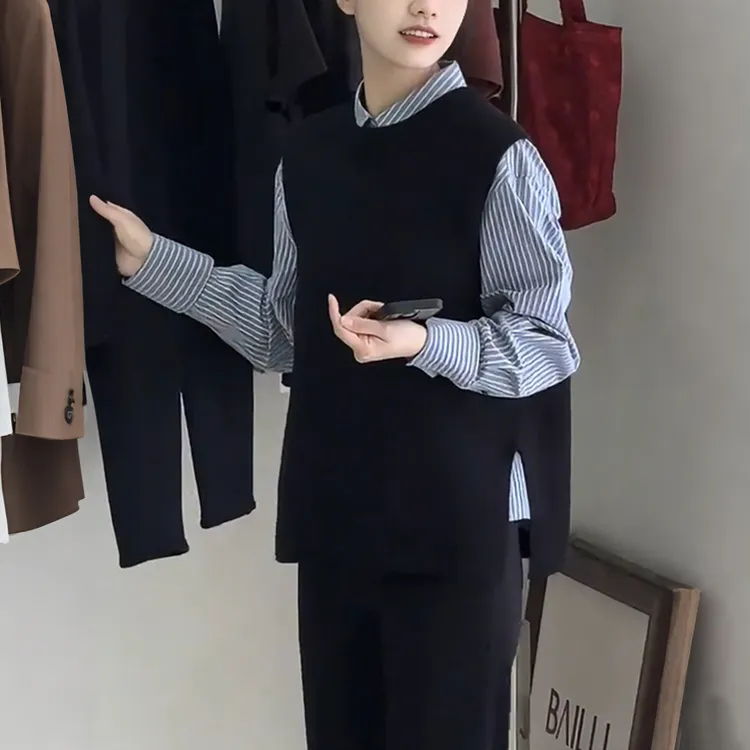 韩系穿搭春秋别致时尚复古蓝色条纹衬衫叠穿宽松圆领开叉马甲背心